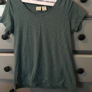 Sea green tee